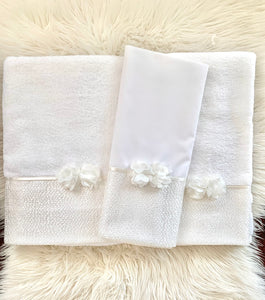 Off-White Pearly Floral Ladopano Set