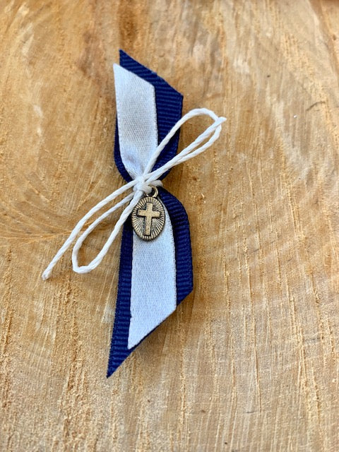 Navy and White Upright Bow Martyiko/Witness Pin