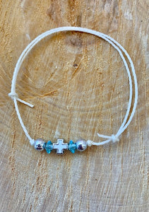 Baby blue and White Bracelet Martyiko/Witness Pin
